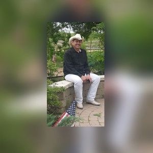 Meet your Posher, Celestino